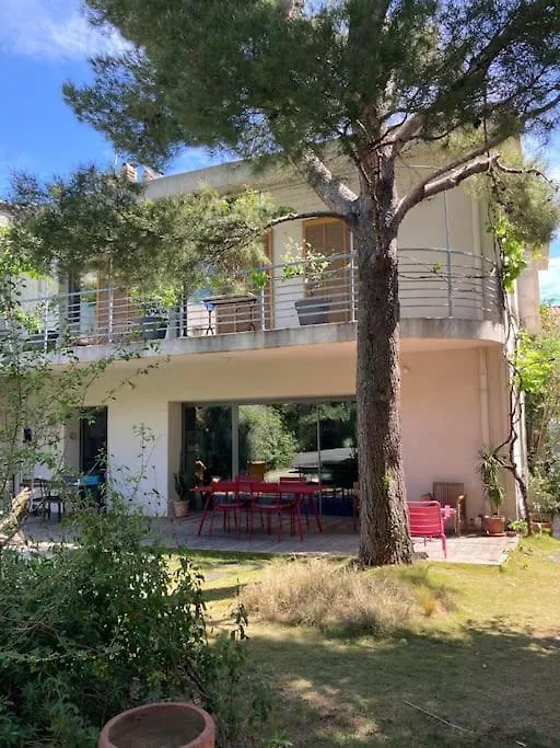 Grande Villa Jardin Et Piscine A Endoume Marseille
